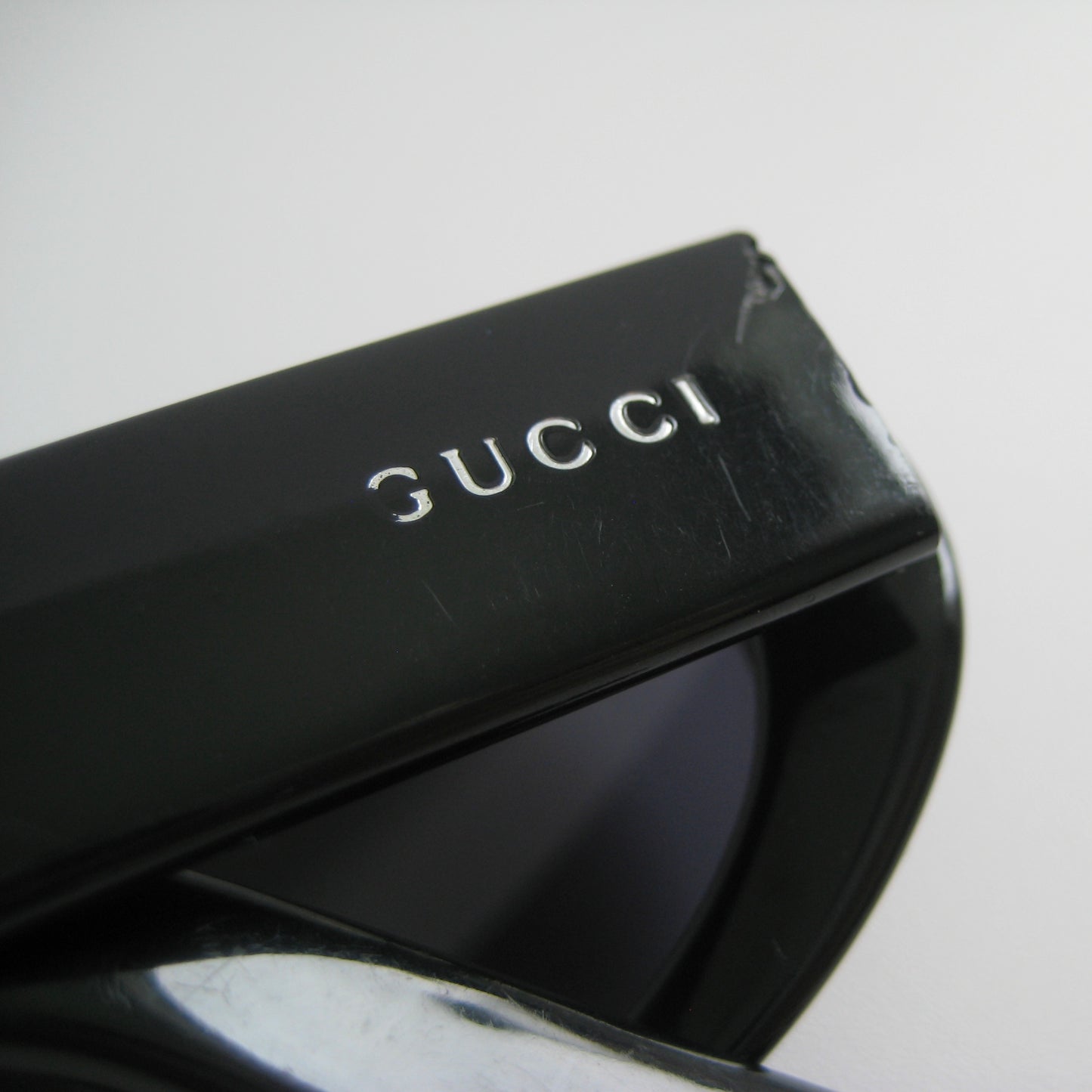 GUCCI GG 2419/S Late 90s archive
Made in Italy | Model: GG 2419/S 9HH