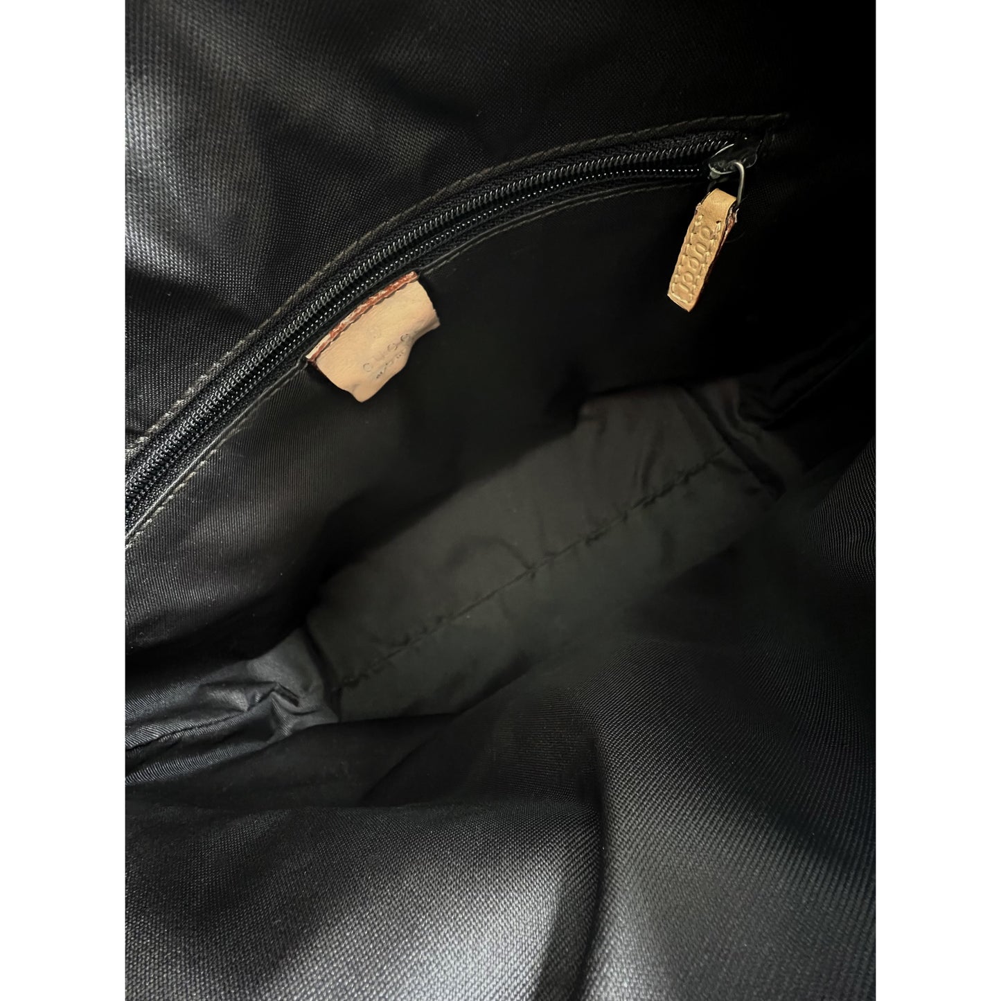 Gucci GG Canvas Shoulder Bag | 1990s