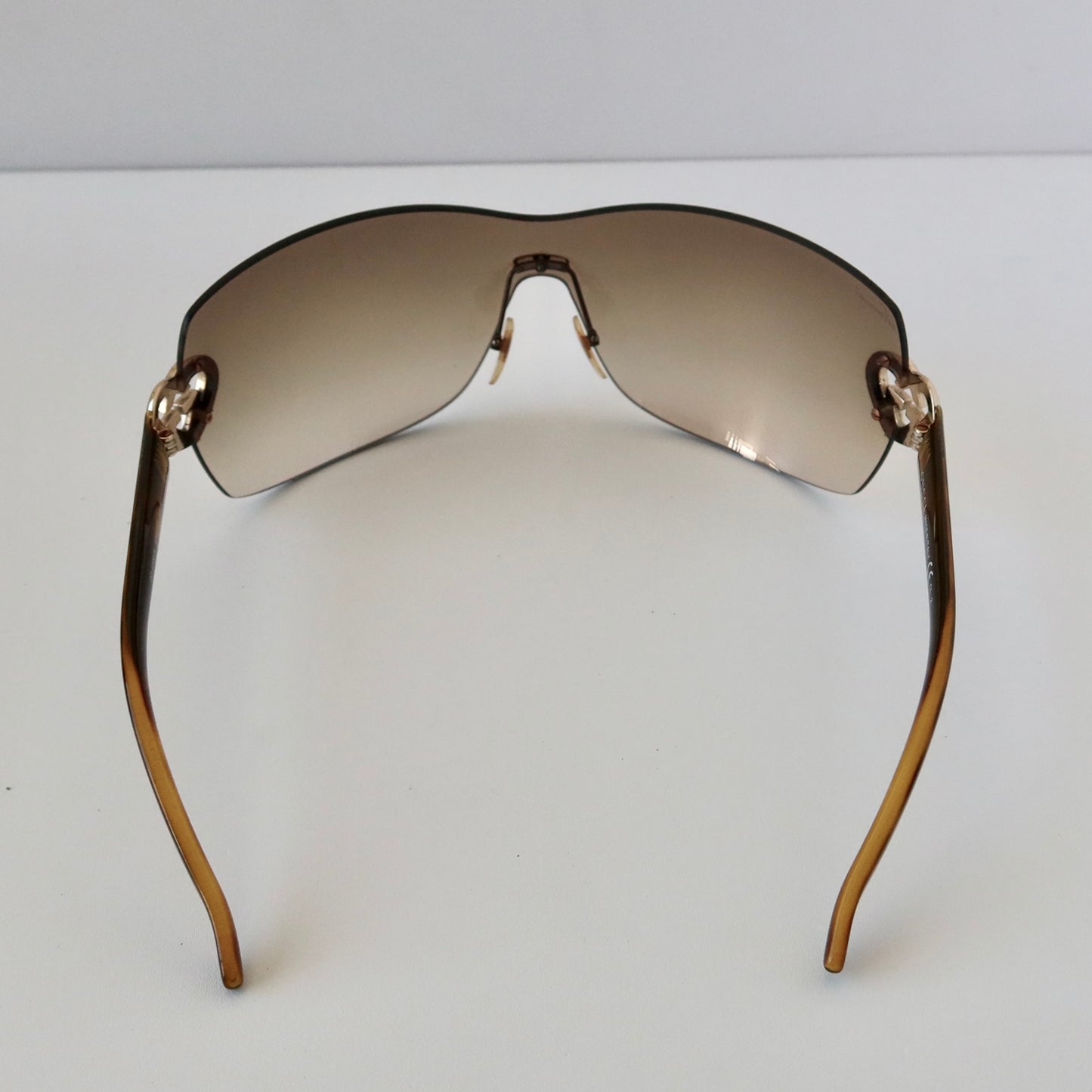 Gucci Rimless Shield Sunglasses