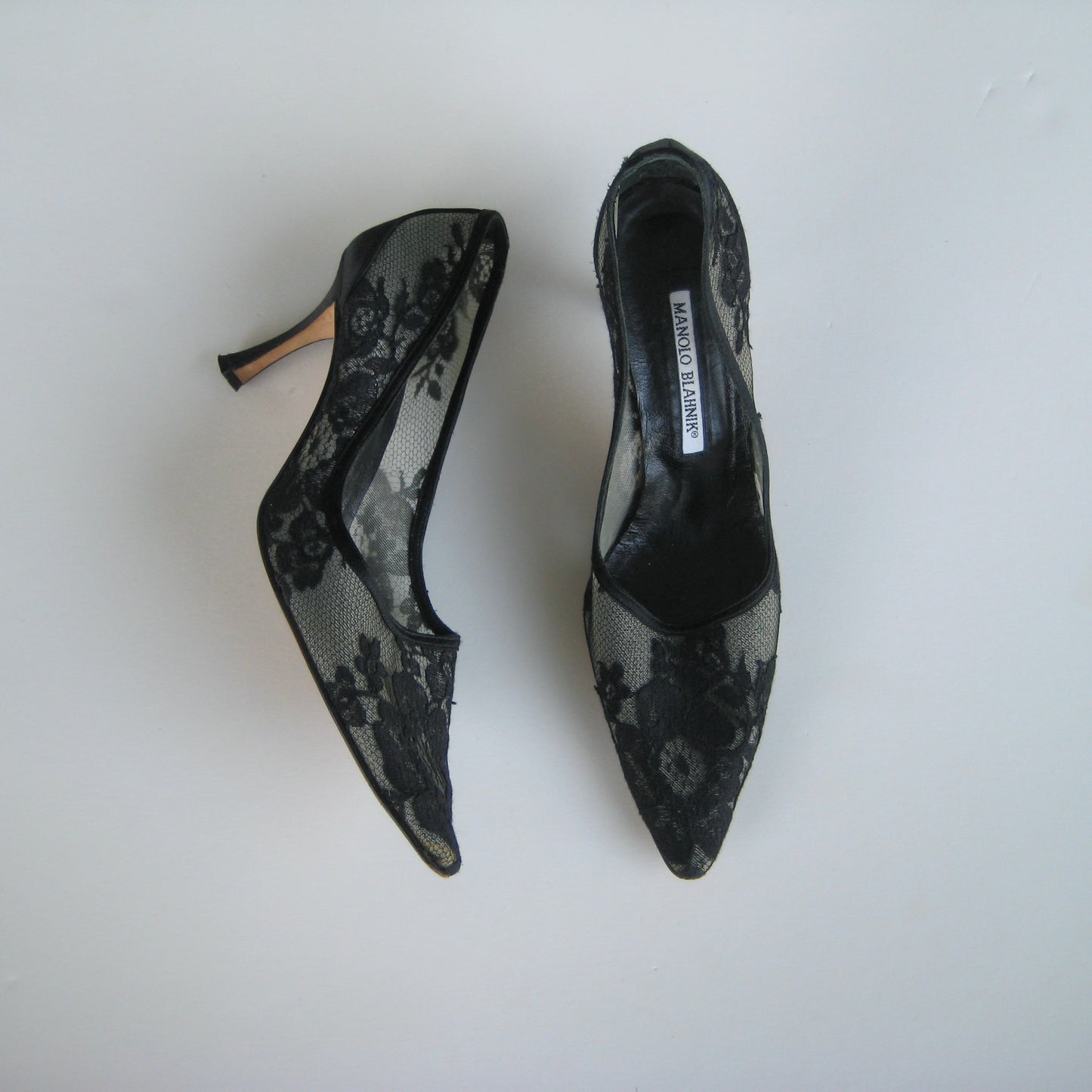 Manolo Blahnik archival lace heels | Size: EU 38.5 / US 8.5