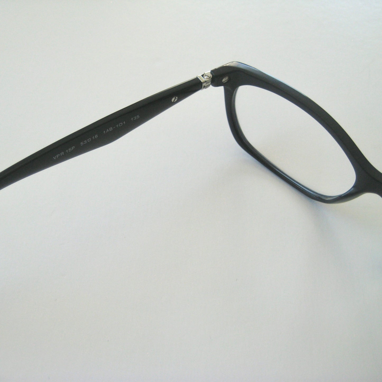 Prada VPR 15P Prada power in black
Made in Italy | Size: 53&16 135