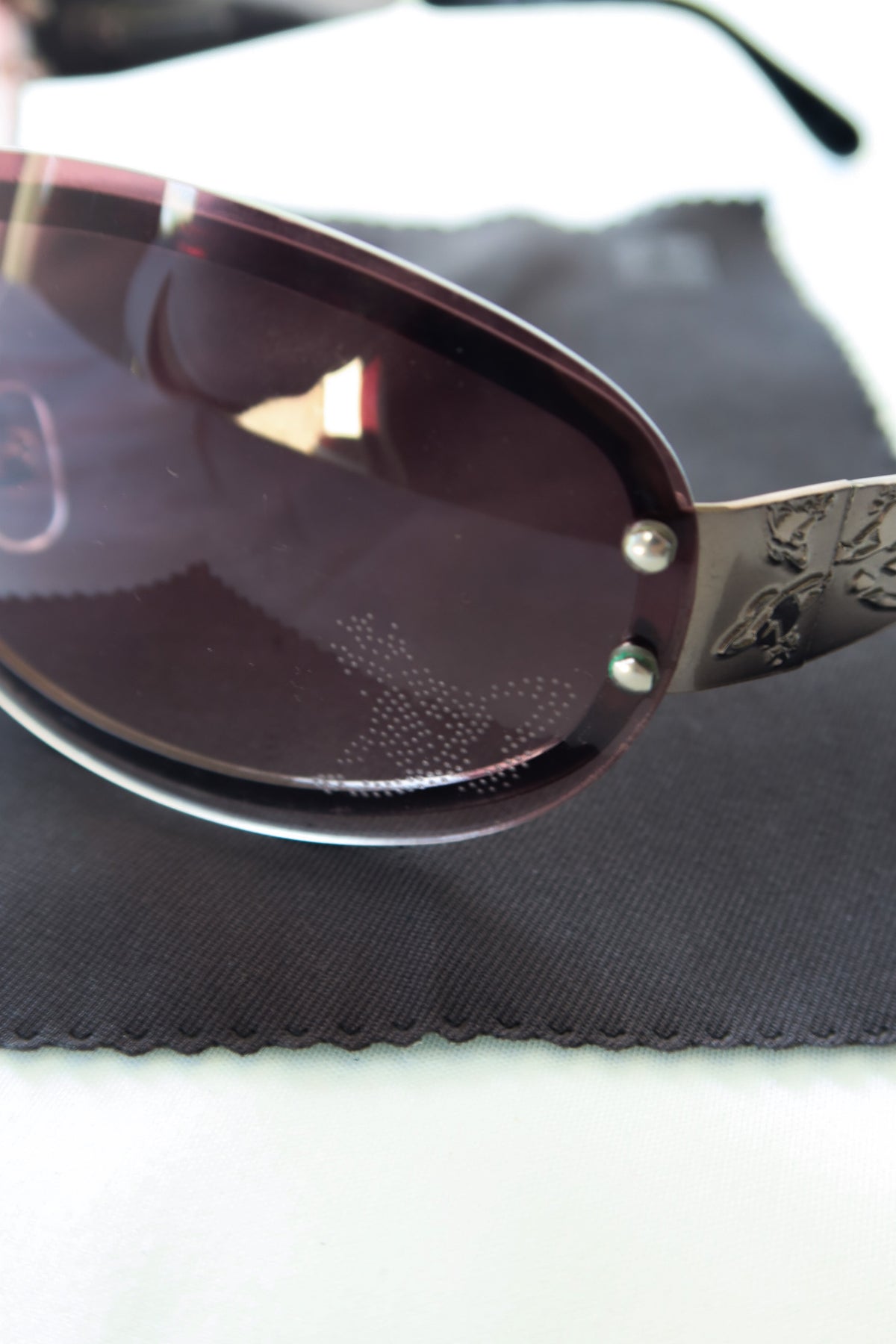 VIVIENNE WESTWOOD Orb Shield