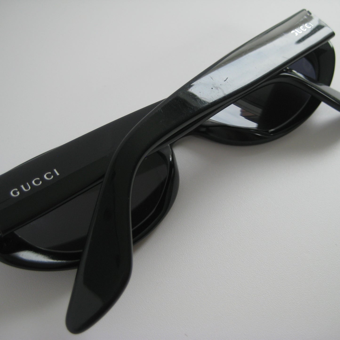 GUCCI GG 2419/S Late 90s archive
Made in Italy | Model: GG 2419/S 9HH