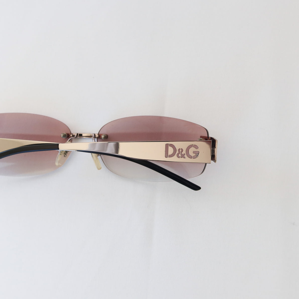D&G Rimless Cutout