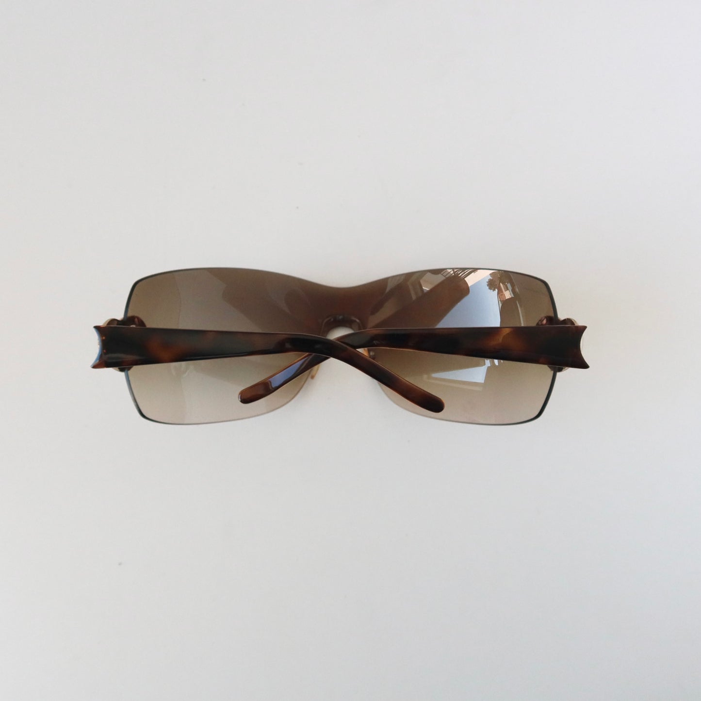 Gucci Rimless Shield Sunglasses