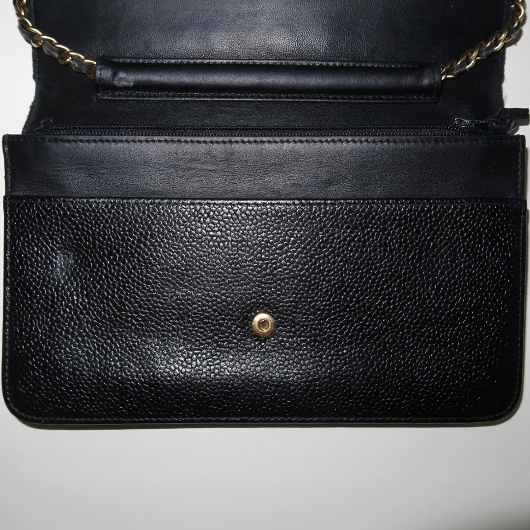 CHANEL Caviar Classic Wallet on Chain