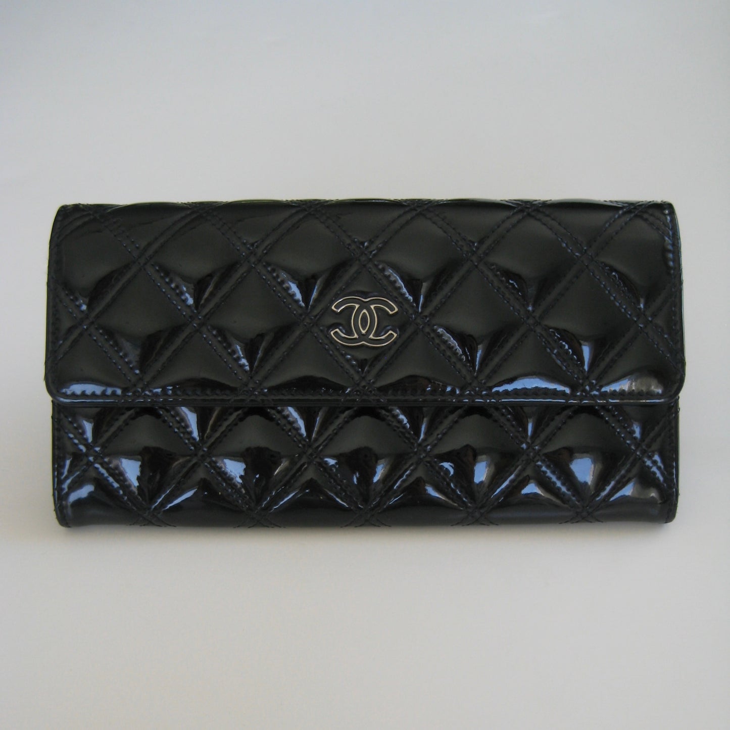 Chanel wallet | Year: circa 2003–2005