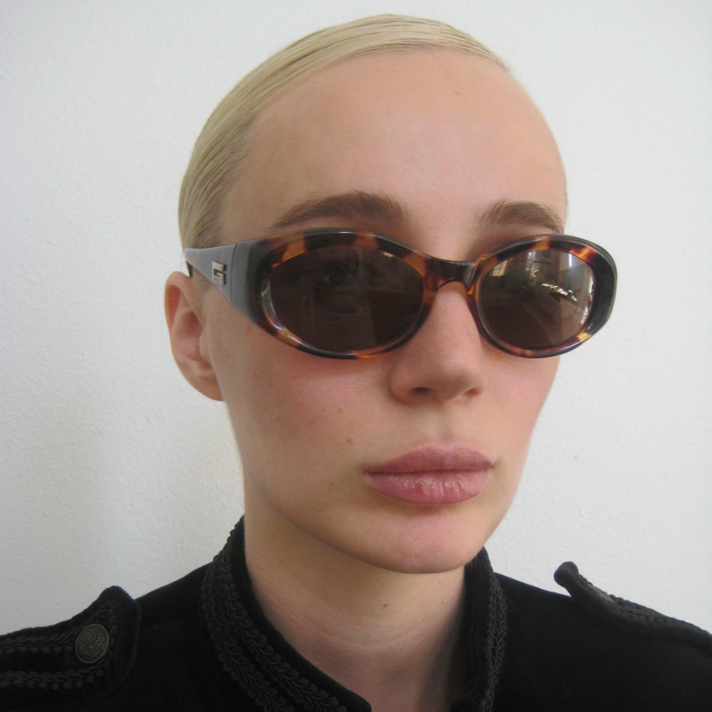 Gucci oval sunglasses tortoiseshell #076