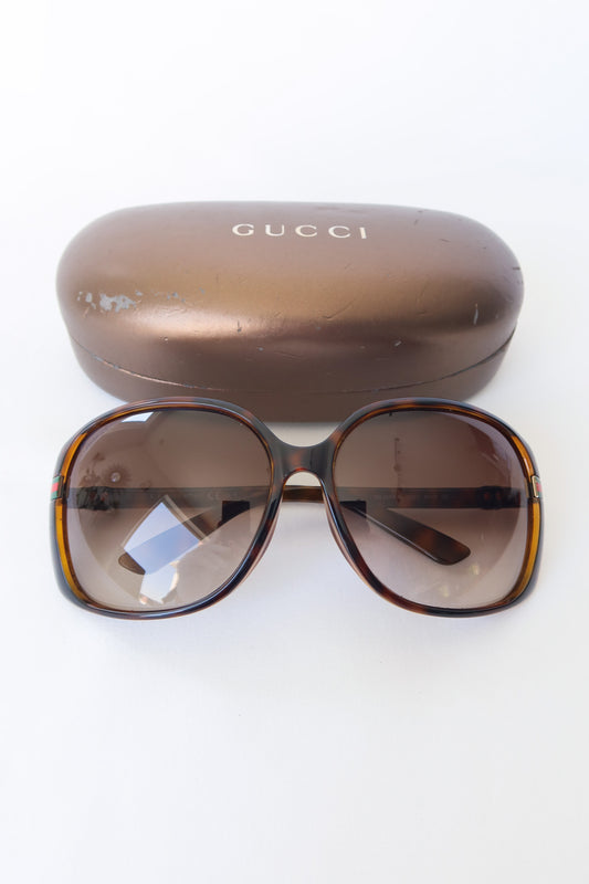 Gucci Tortoise Web Sunglasses · Case