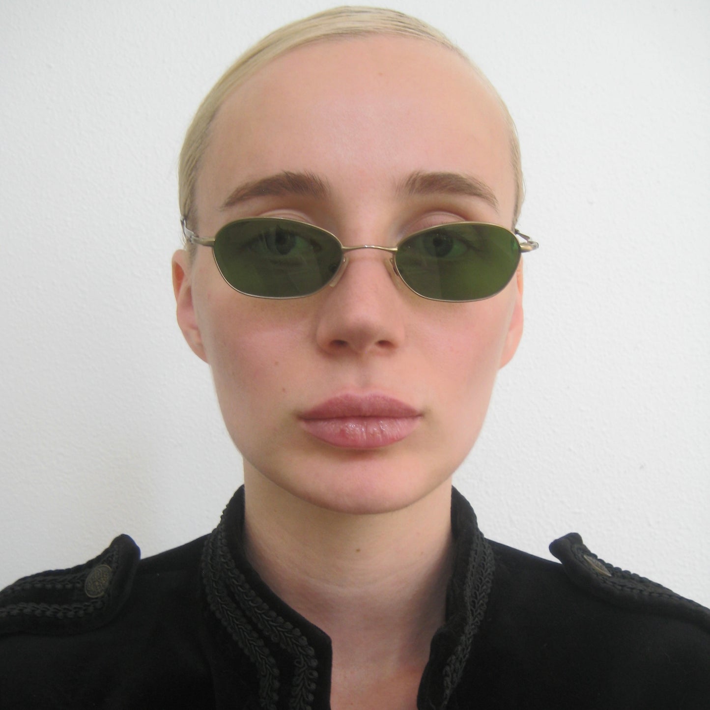 Gucci oval narrow metal sunglasses #086