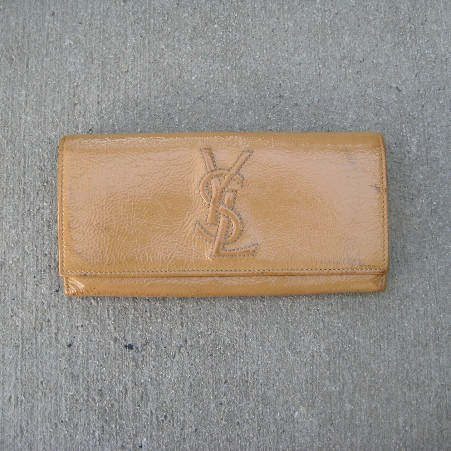 Yves Saint Laurent Patent Leather Long Wallet (YSL Monogram)
