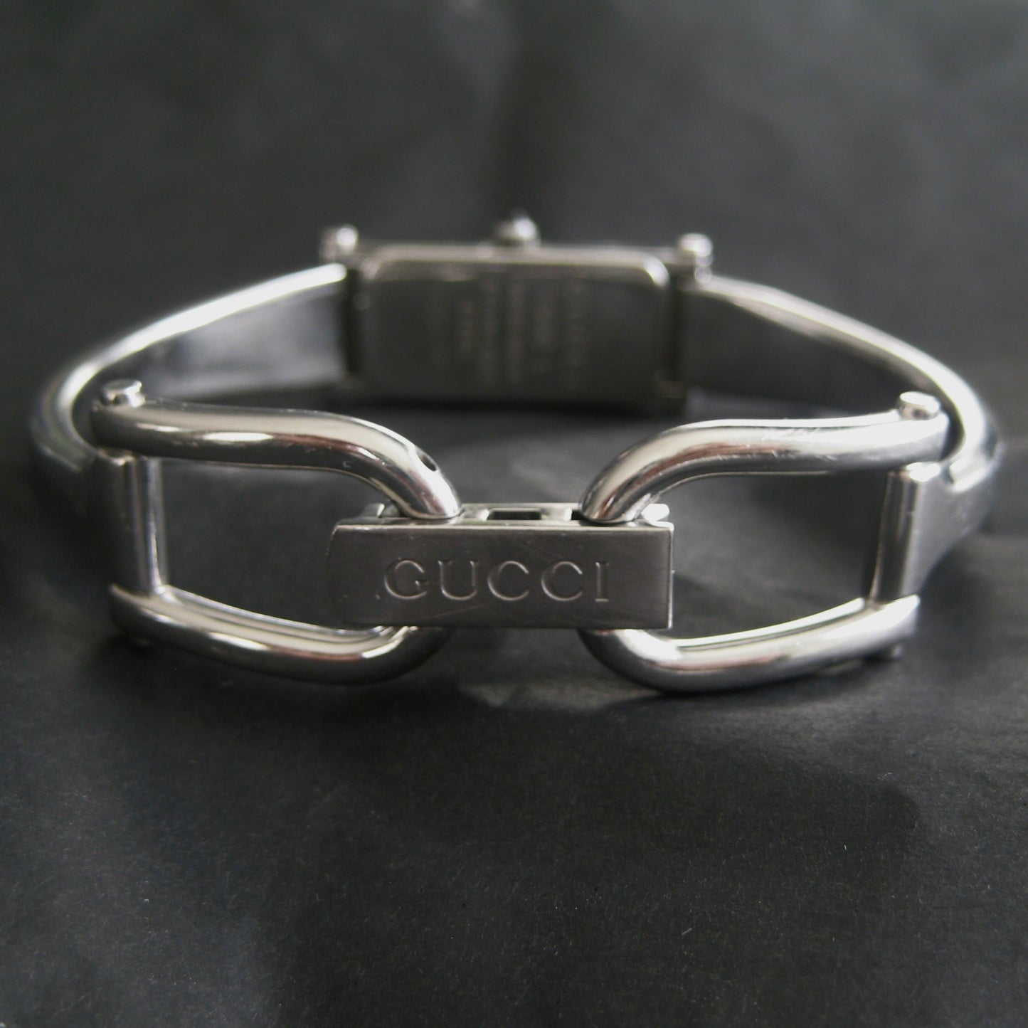 Gucci watch 1500L