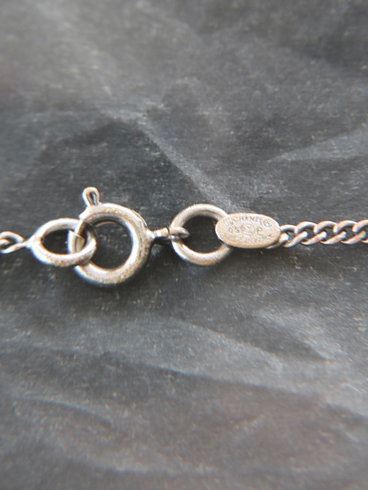 CHANEL 2005 CC Pendant