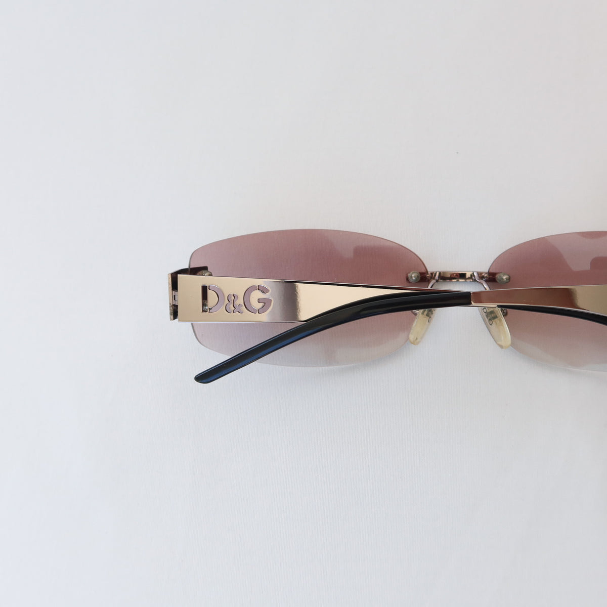D&G Rimless Cutout