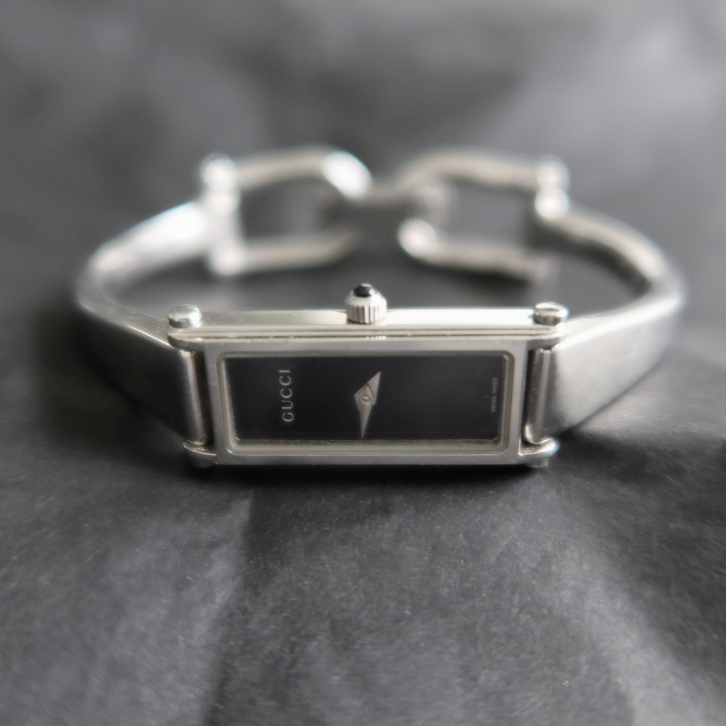 Gucci watch 1500L