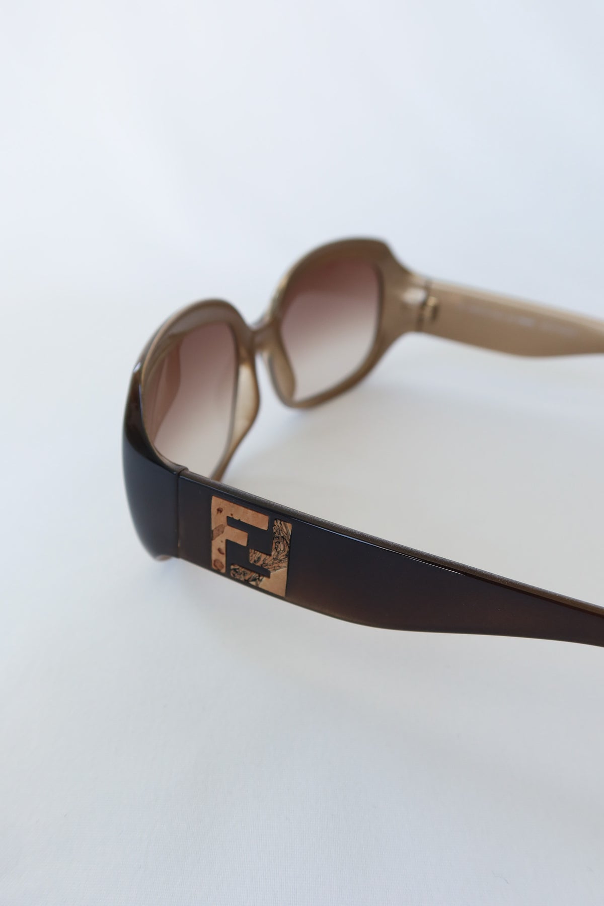 Fendi Gold Insert Bronze Sunglasses · Case