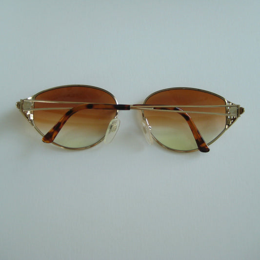 Dior gradient ovan sunglasses #067