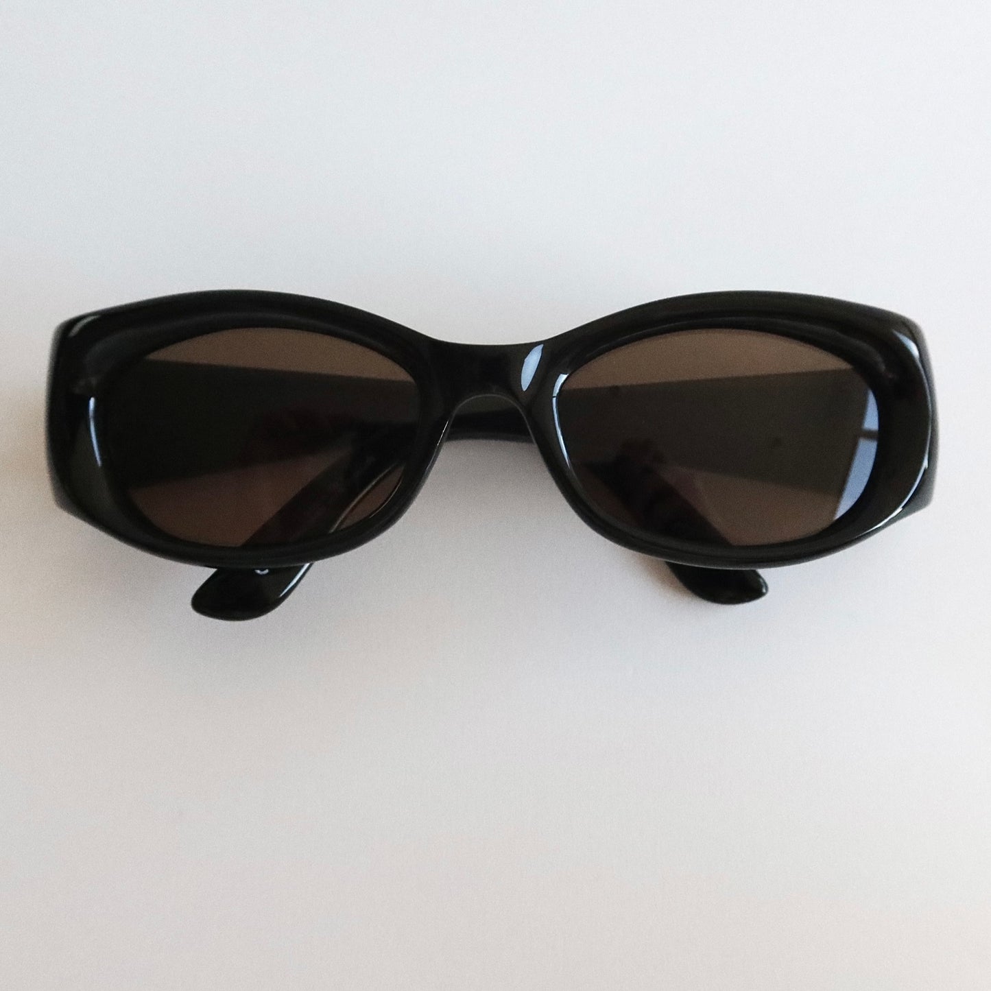 Gucci Rectangular black sunglasses #100