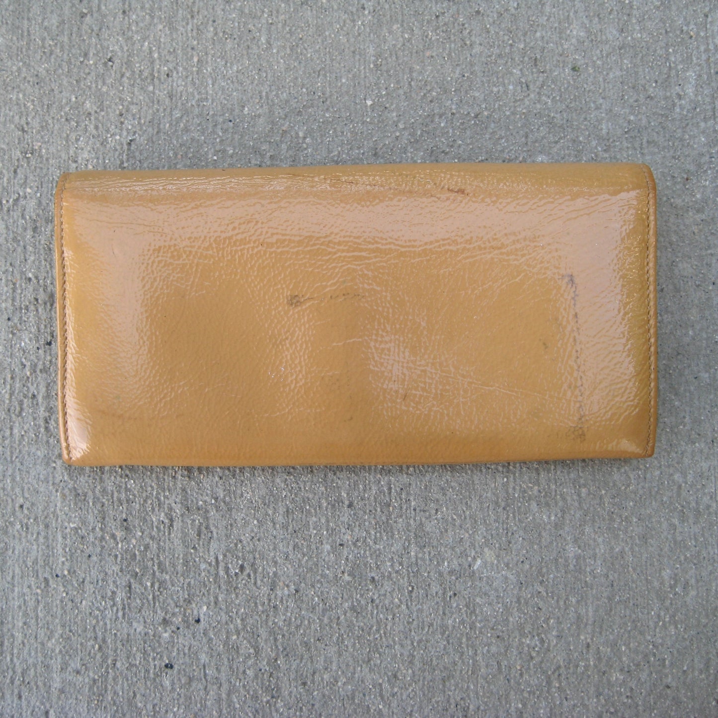 Yves Saint Laurent Patent Leather Long Wallet (YSL Monogram)
