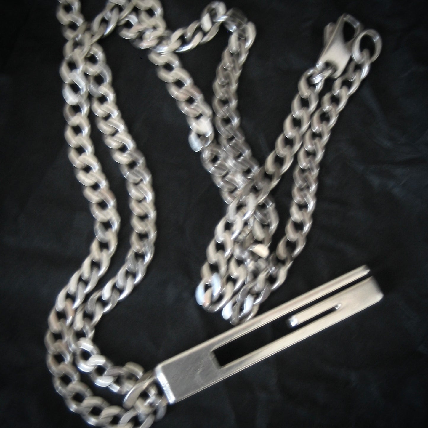 Gucci high fashion sterling silver necklace