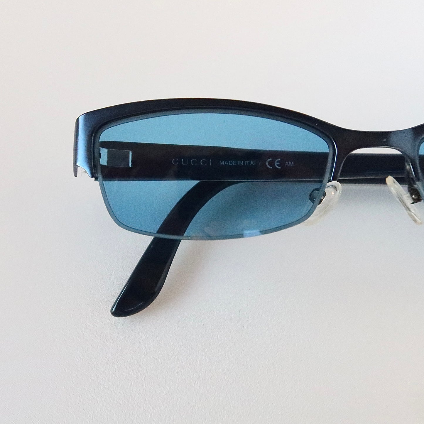 Gucci Slim Wrap Sunglasses #091