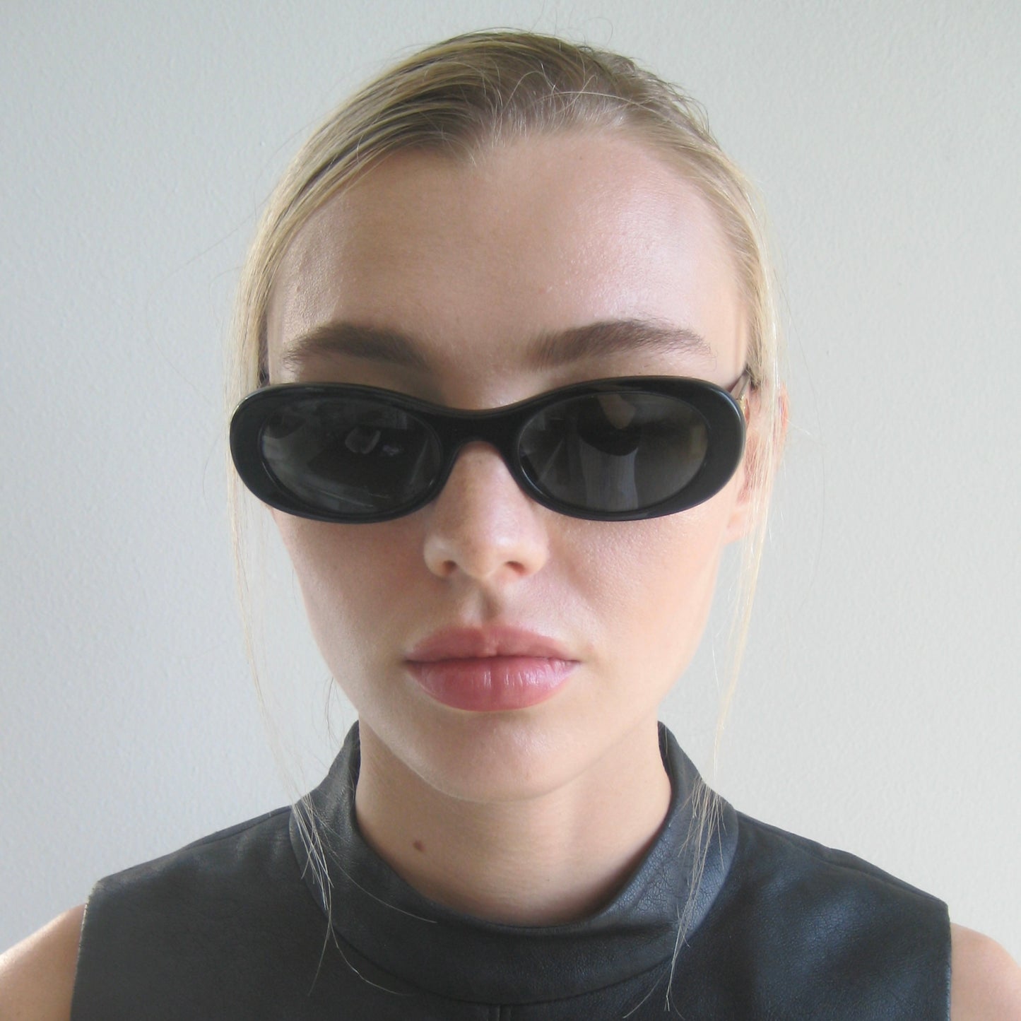 Miu Miu Oval Sunglasses | SMU 06Z | 2020s