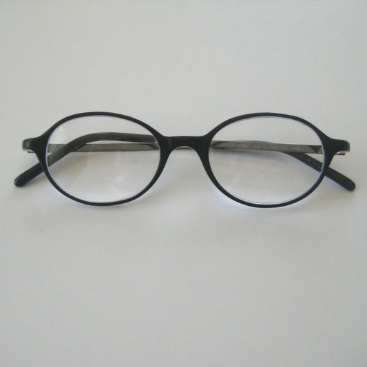 Prada VPR 15E early 2000s runway archive
Made in Italy | Size: 50&18 140