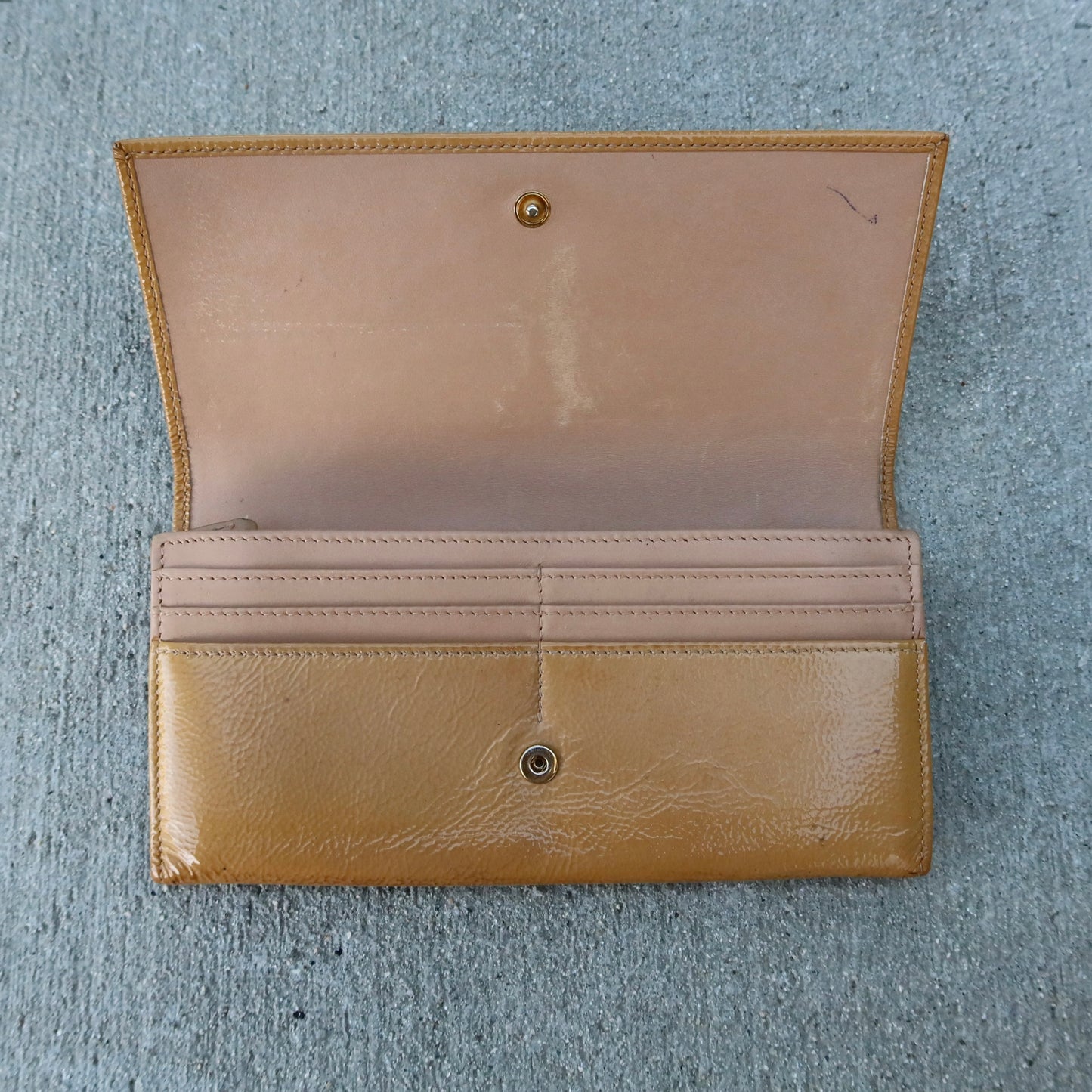Yves Saint Laurent Patent Leather Long Wallet (YSL Monogram)