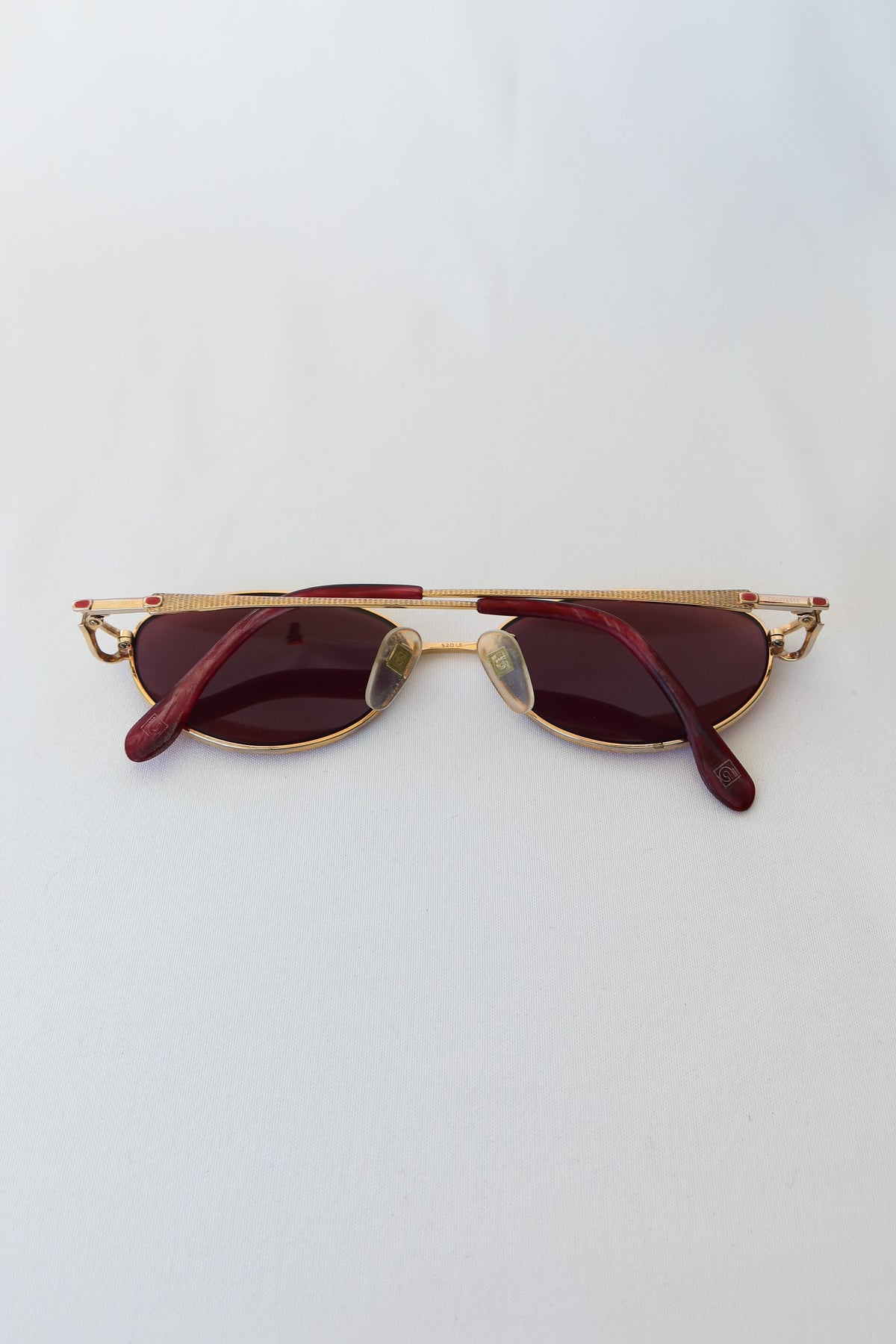 COMTESSE Gold Oval