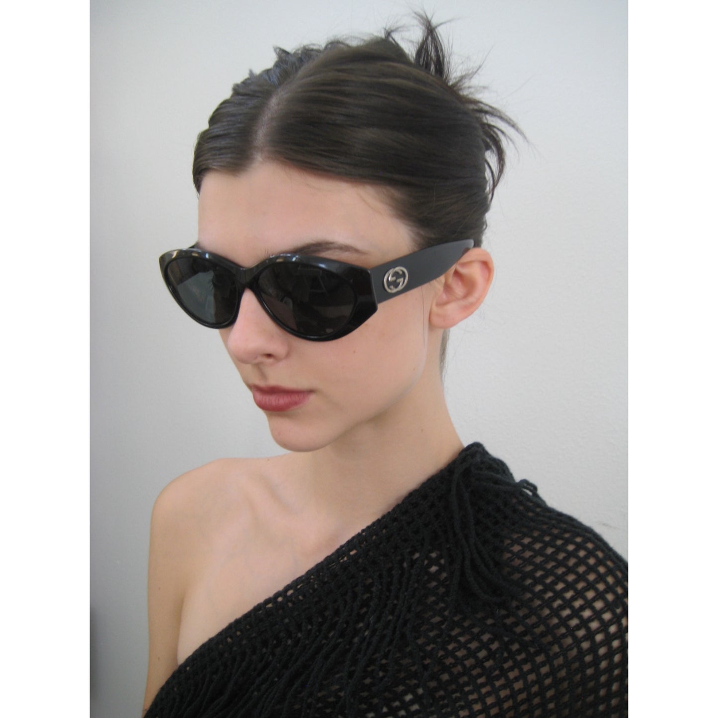 Gucci Rectangular black sunglasses #100