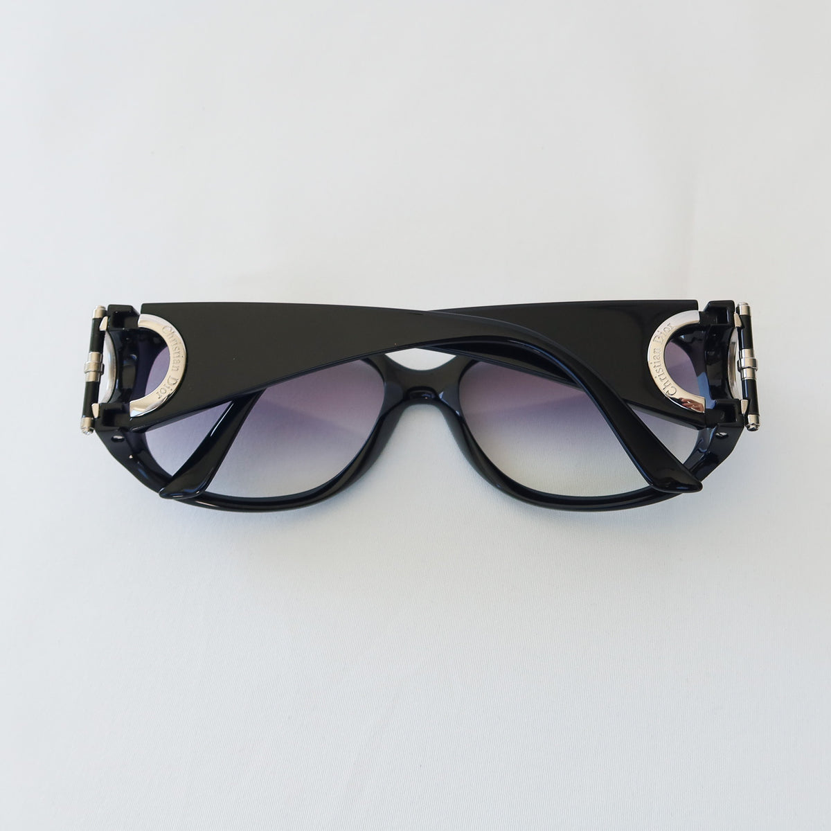 CHRISTIAN DIOR Silver Disc