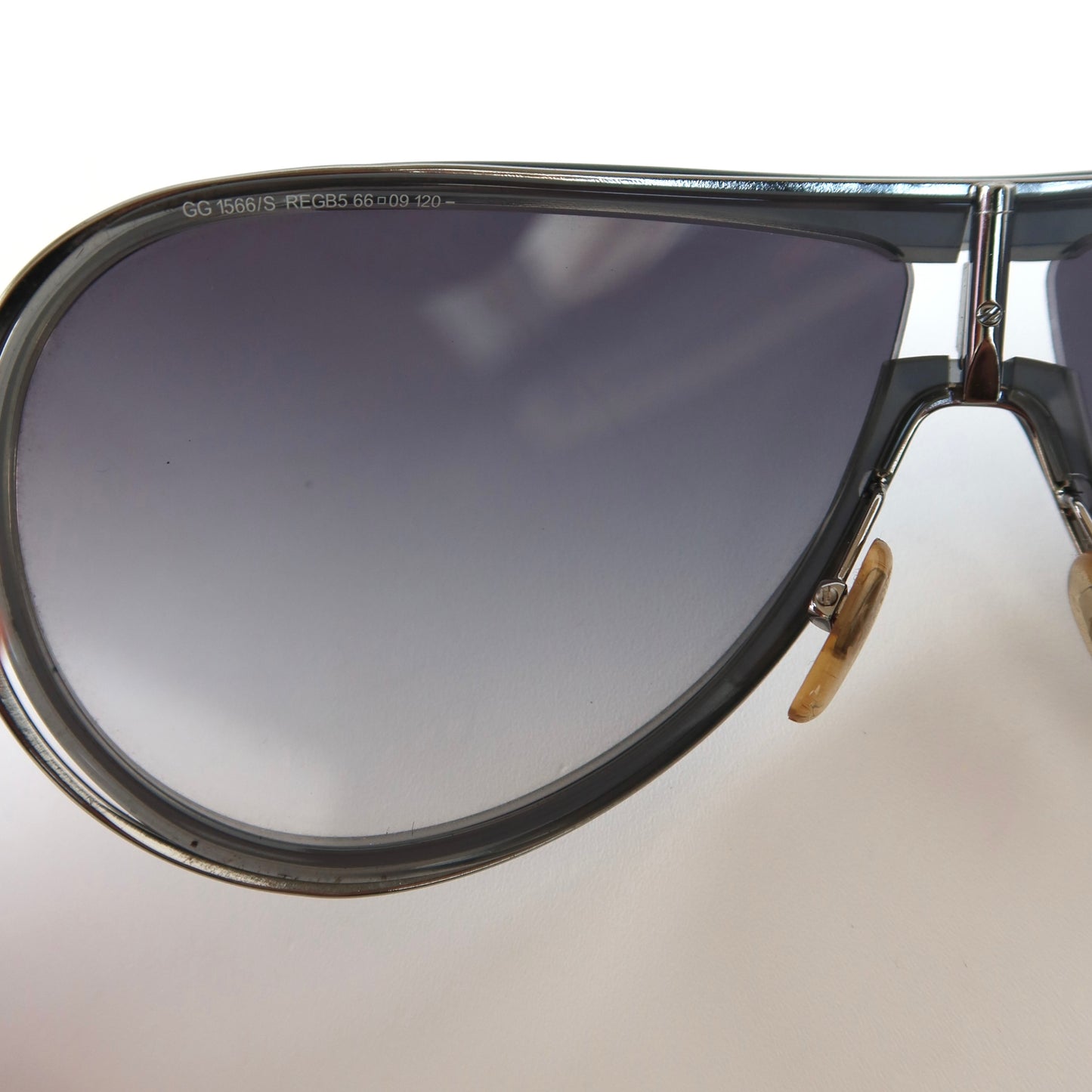 gucci shield aviator sunglasses #009