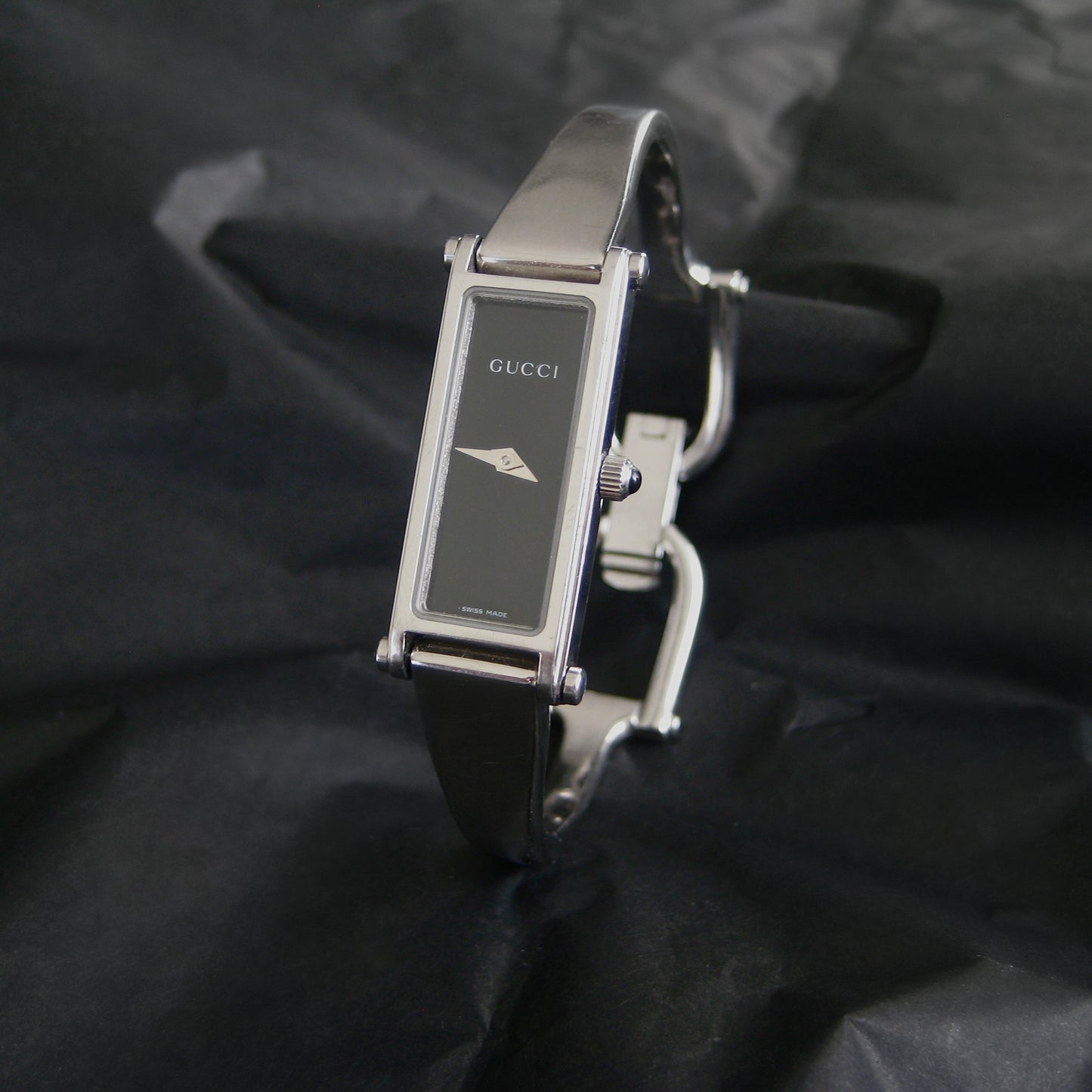 Gucci watch 1500L