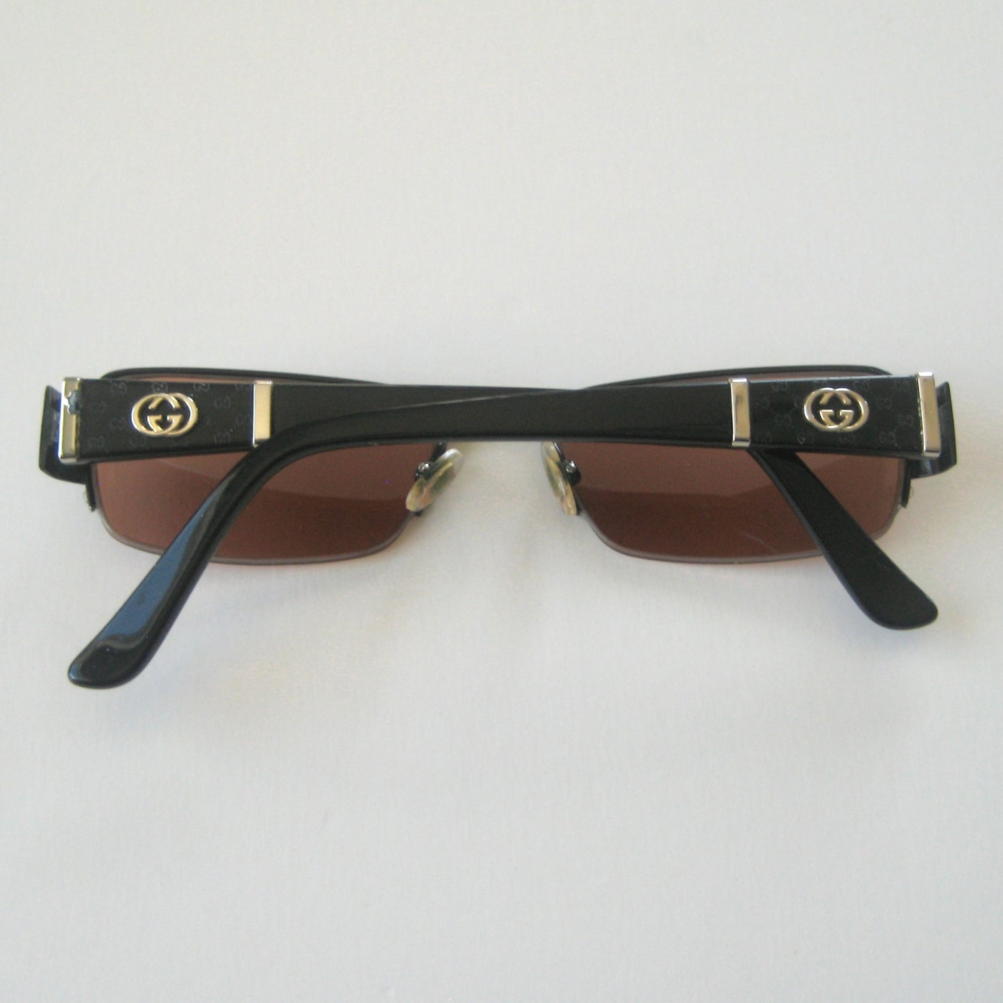 Gucci GG 2878 early 2000s archive
Made in Italy | Size: 52&17 135