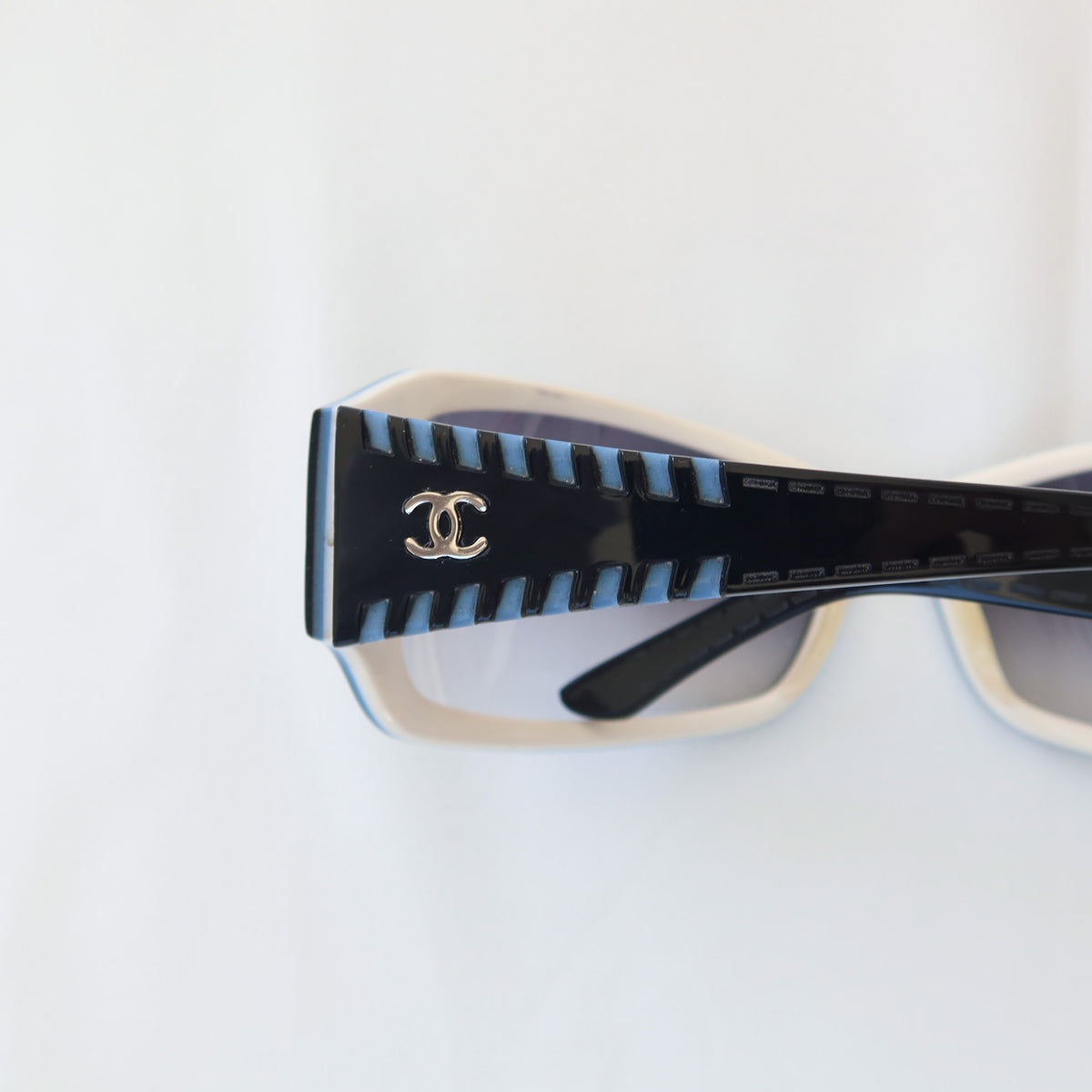 CHANEL Two-Tone Wrap