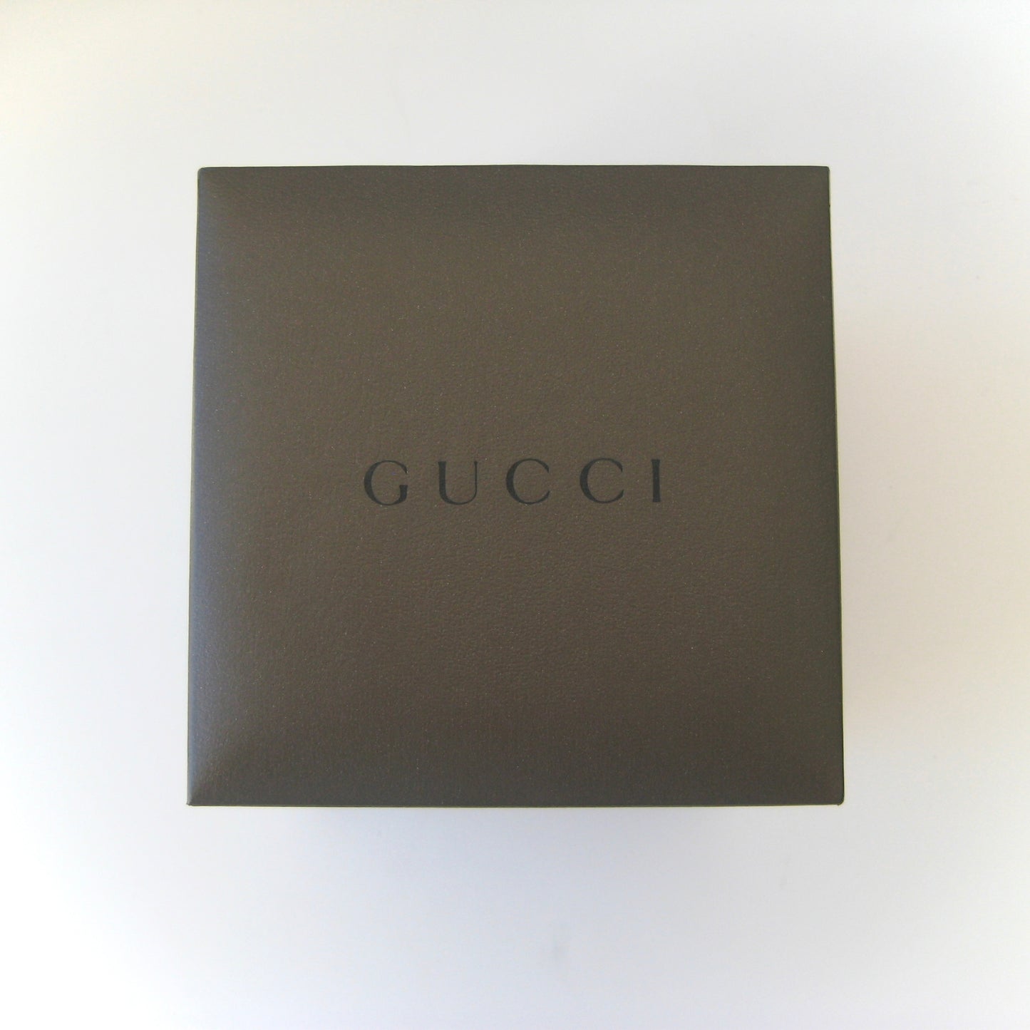 Gucci 3900L watch