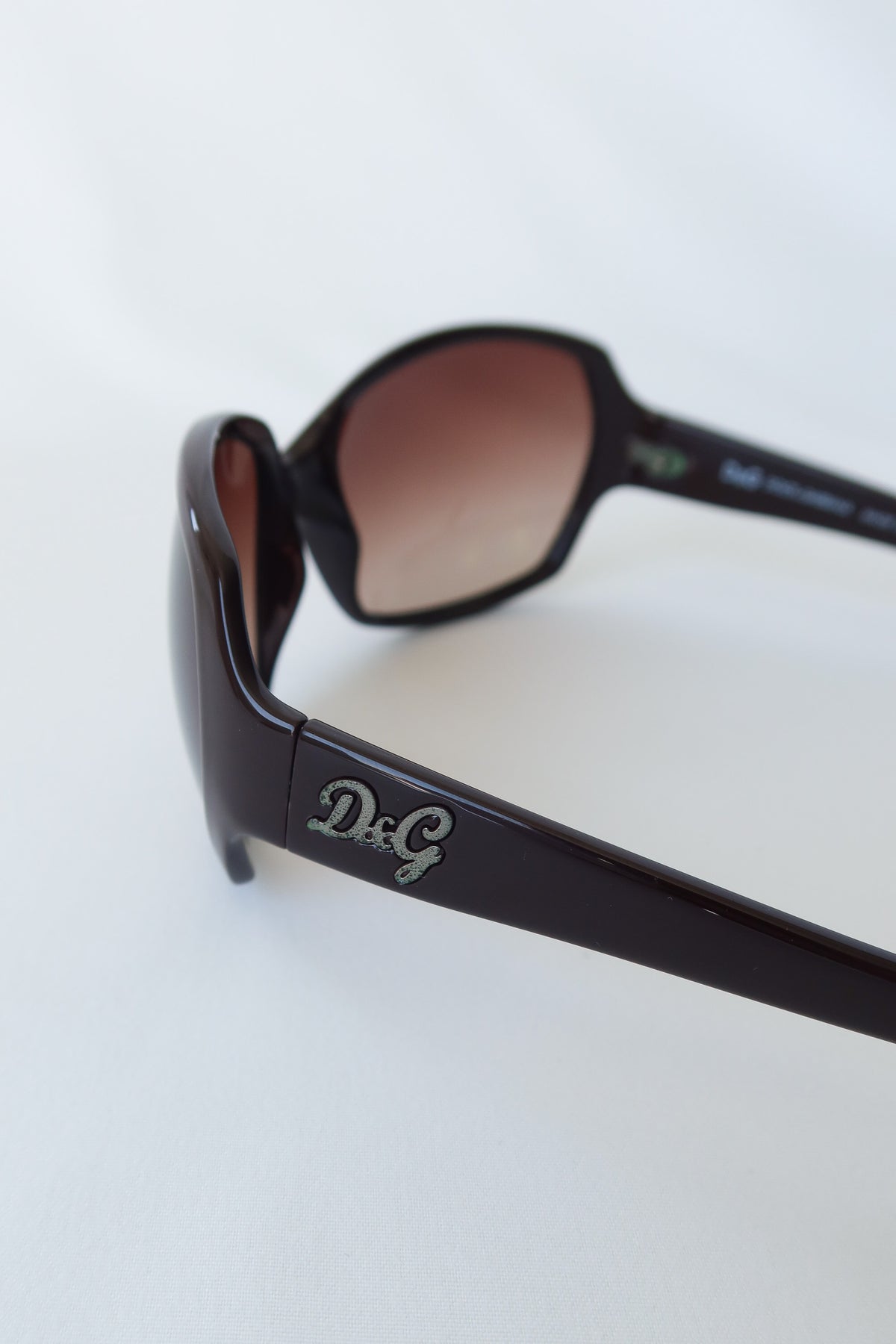 D&G Brown Crystal Logo Sunglasses · case