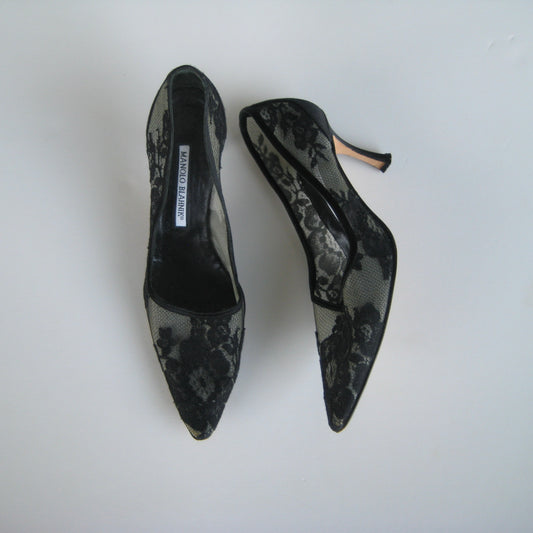 Manolo Blahnik archival lace heels | Size: EU 38.5 / US 8.5