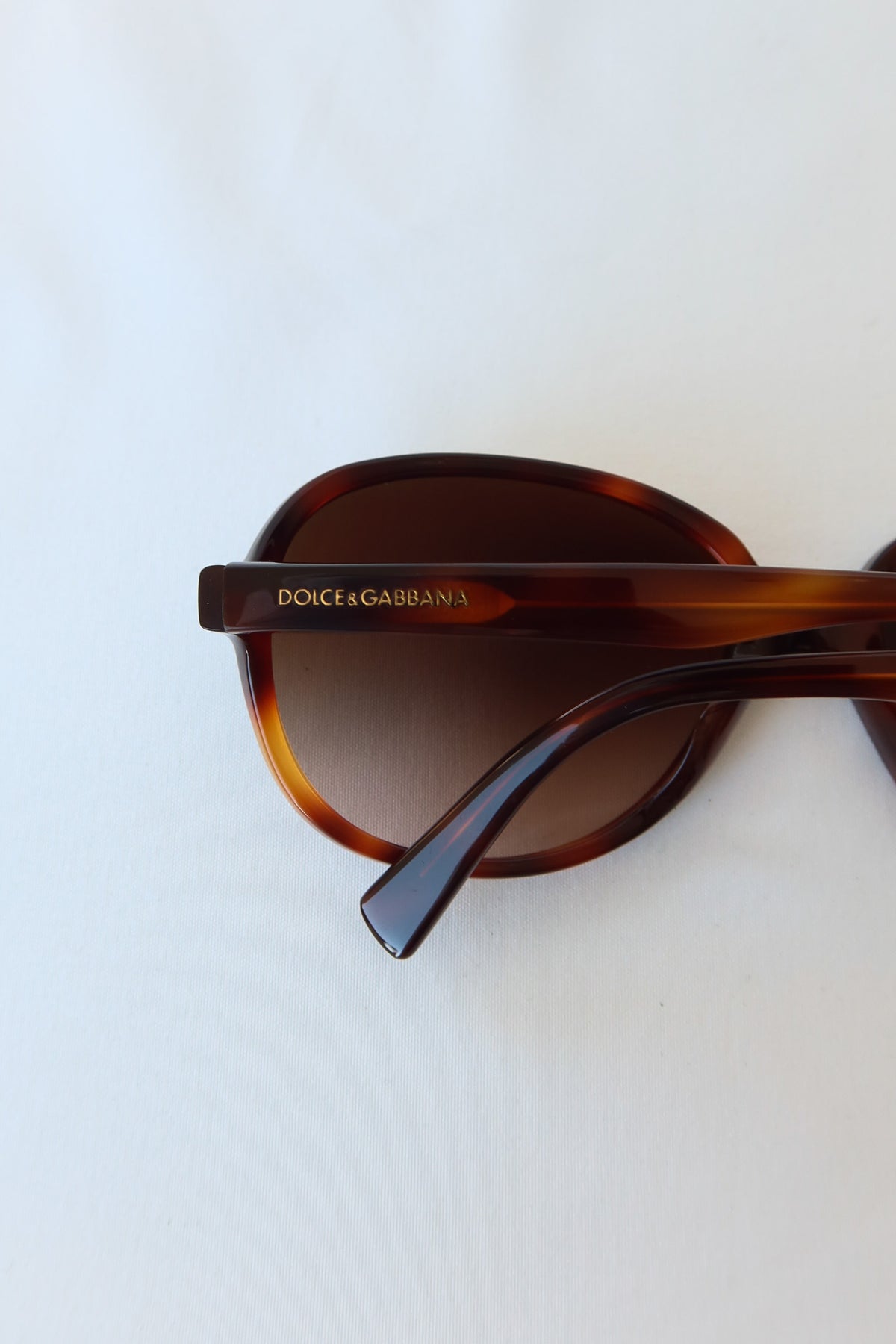 D&G Oversized Havana