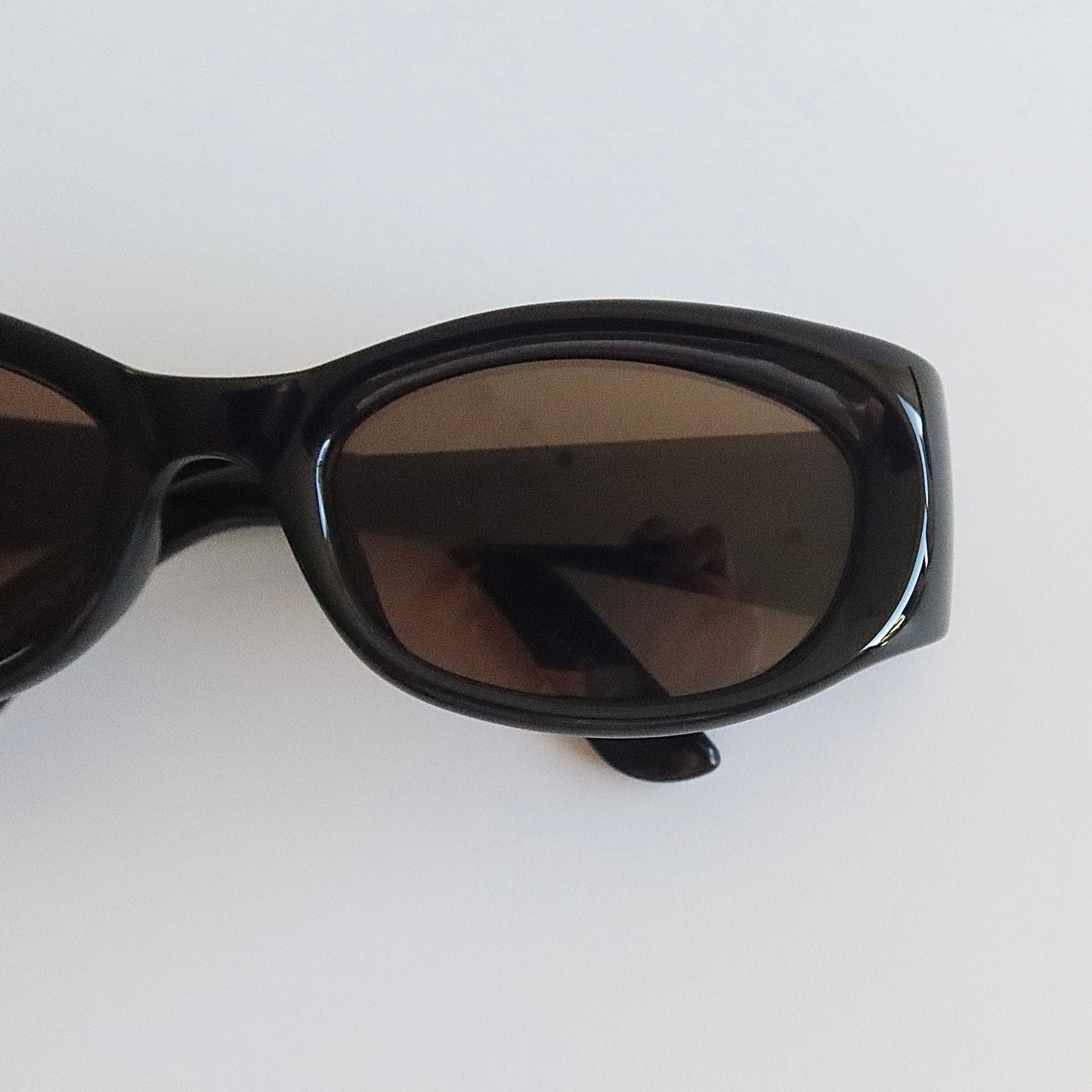 Gucci Rectangular black sunglasses #100