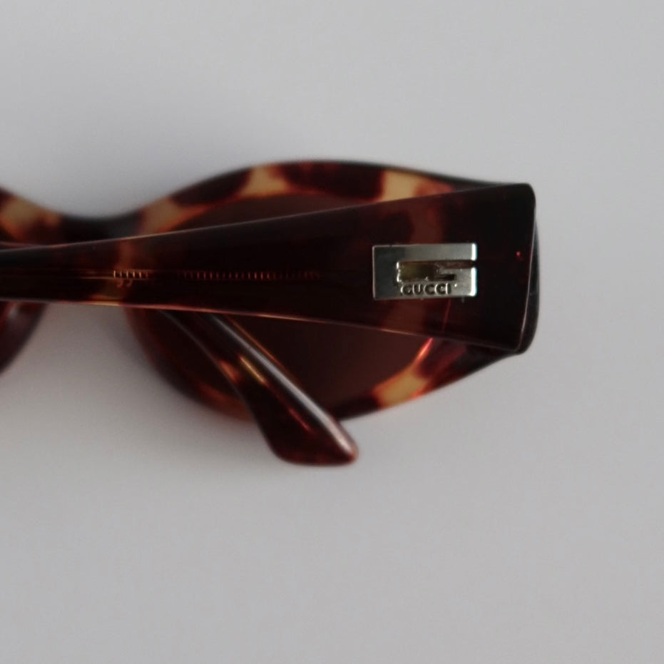 Gucci oval sunglasses tortoiseshell #076
