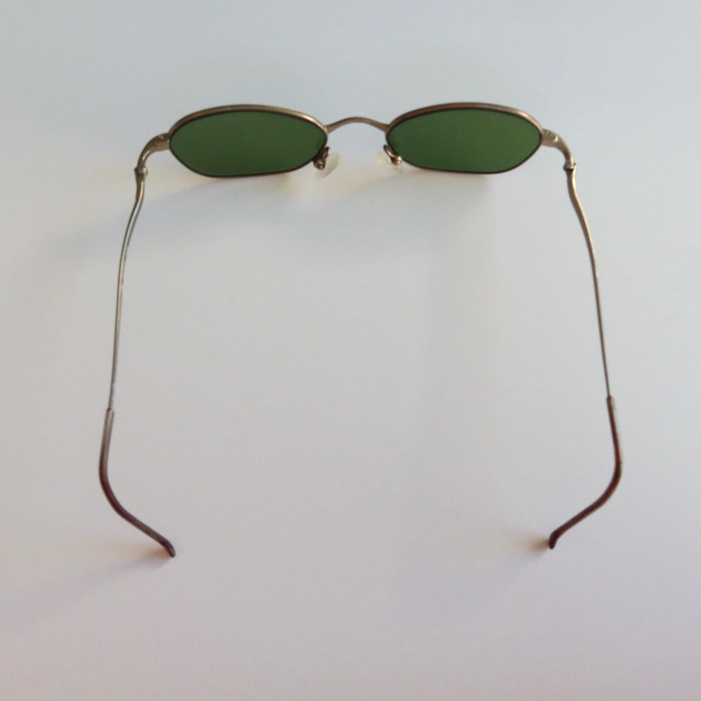 Gucci oval narrow metal sunglasses #086