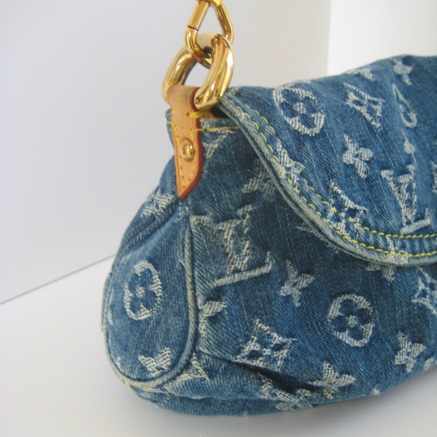 Louis Vuitton Denim Mini Pleaty Bag | 
Pre-owned 2005