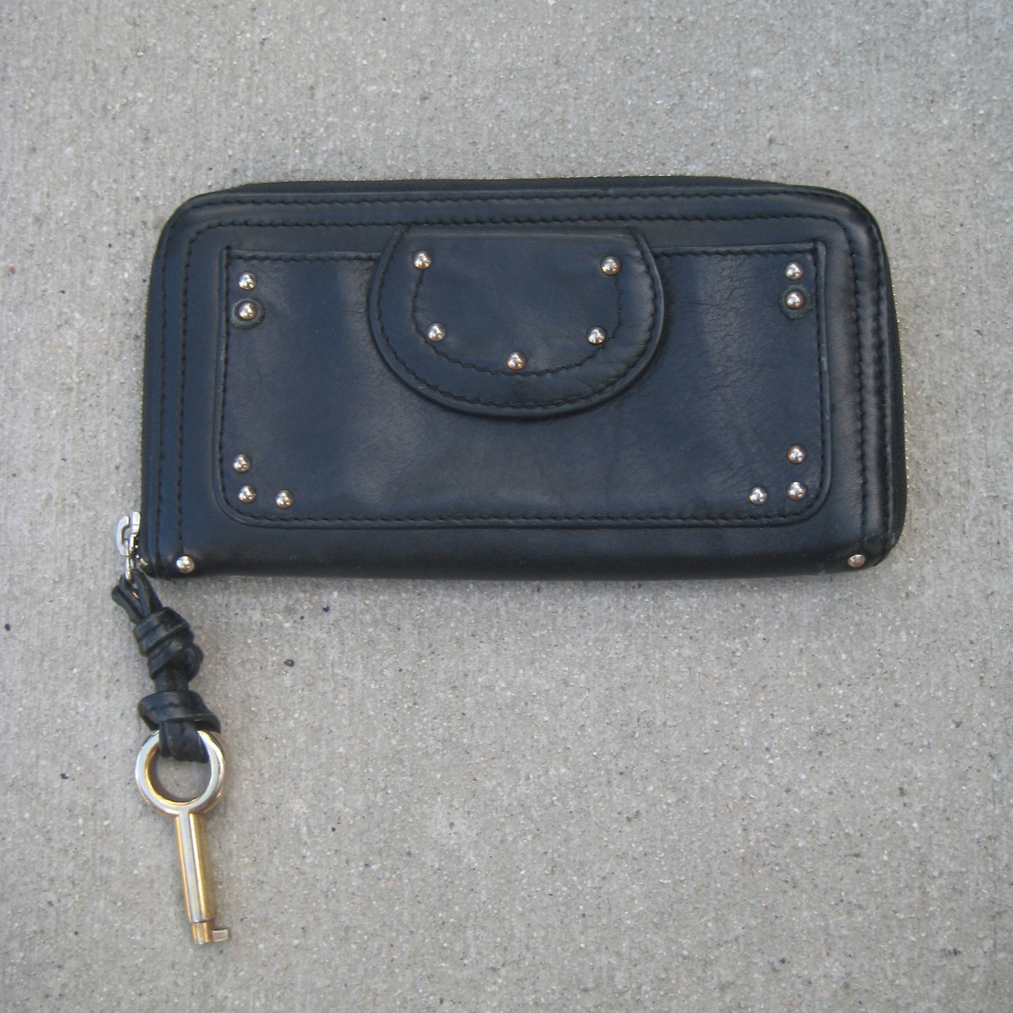 Gucci Black Leather Key Wallet / Wristlet with Key Charm