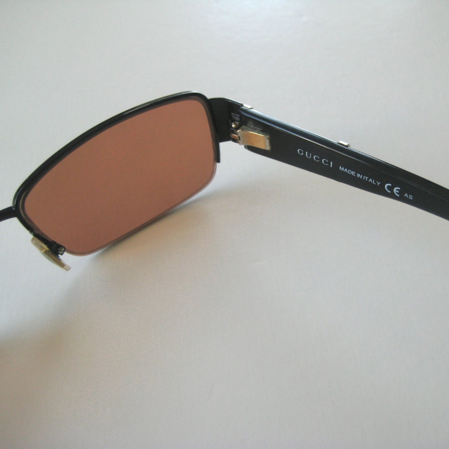 Gucci GG 2878 early 2000s archive
Made in Italy | Size: 52&17 135