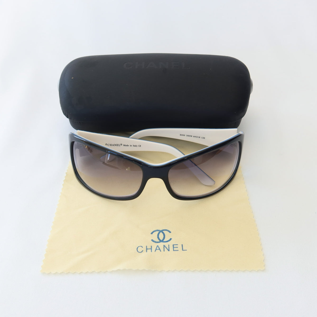 CHANEL Two-Tone Wrap