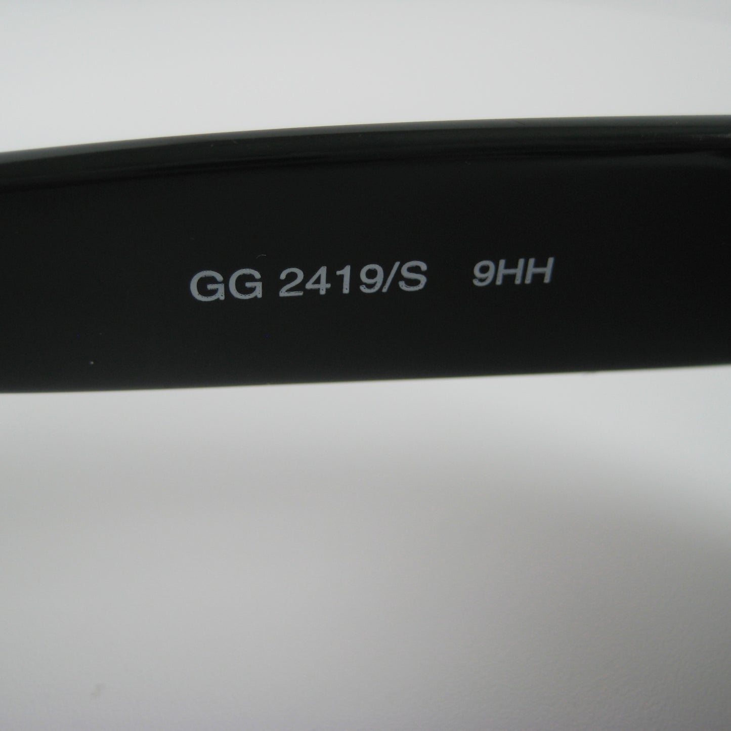 GUCCI GG 2419/S Late 90s archive
Made in Italy | Model: GG 2419/S 9HH