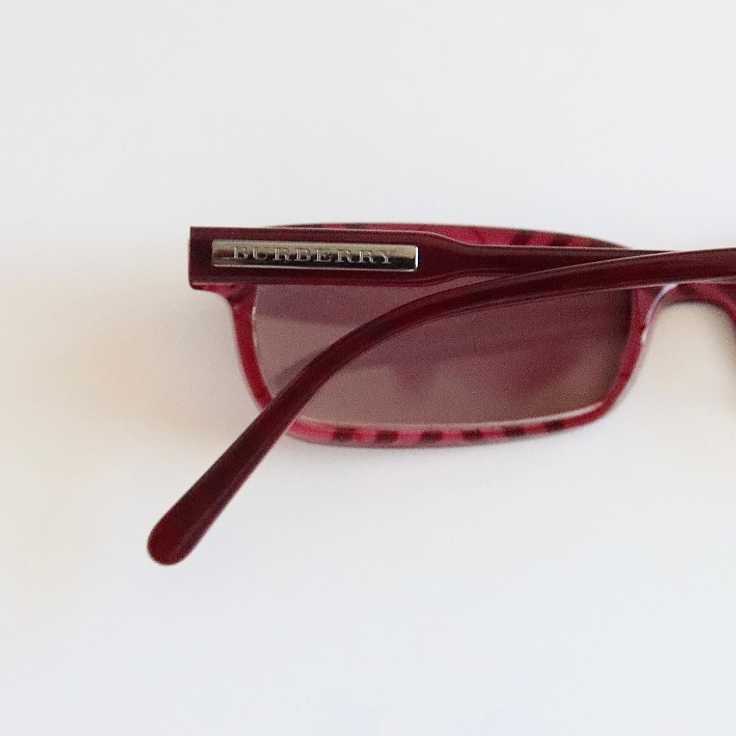 Burberry B 2004 3017